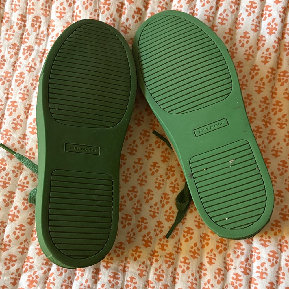 Tory Burch White Leather Sneakers with Green Accents - Picture 8 of 16